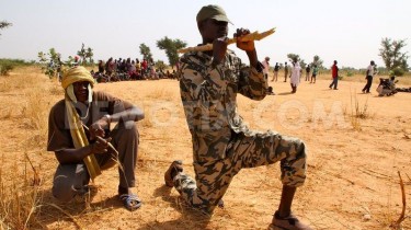 young-volunteers-in-training-to-fight-against-azawad-independence_1616372