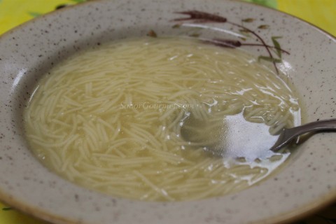 sopa de cocido gallego